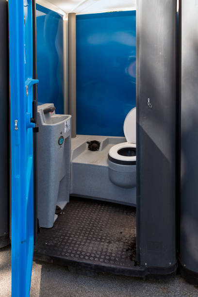 Portable Toilet Options We Offer in La Villa, TX